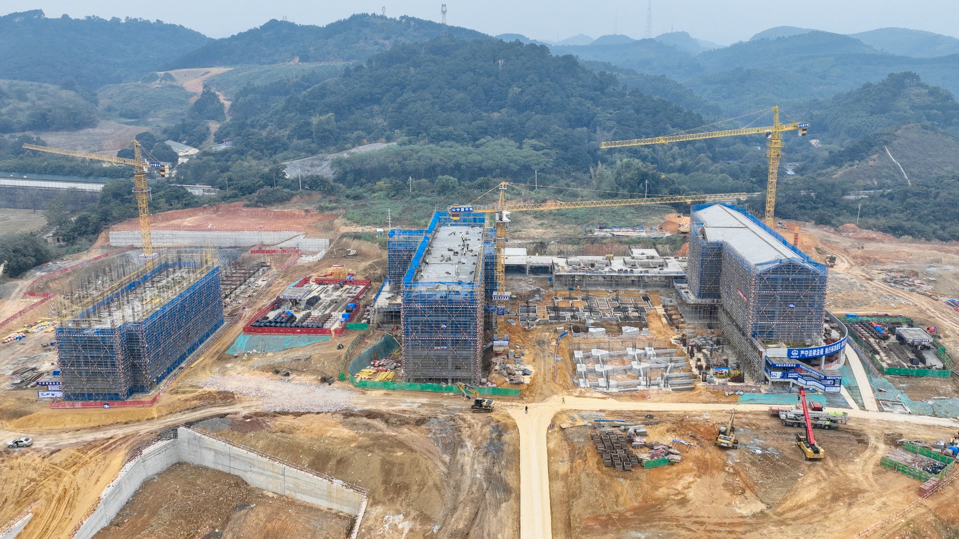 龍景六小、十二中_副本